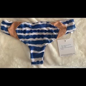 Acacia Pacific Tides Mentawai Bottoms